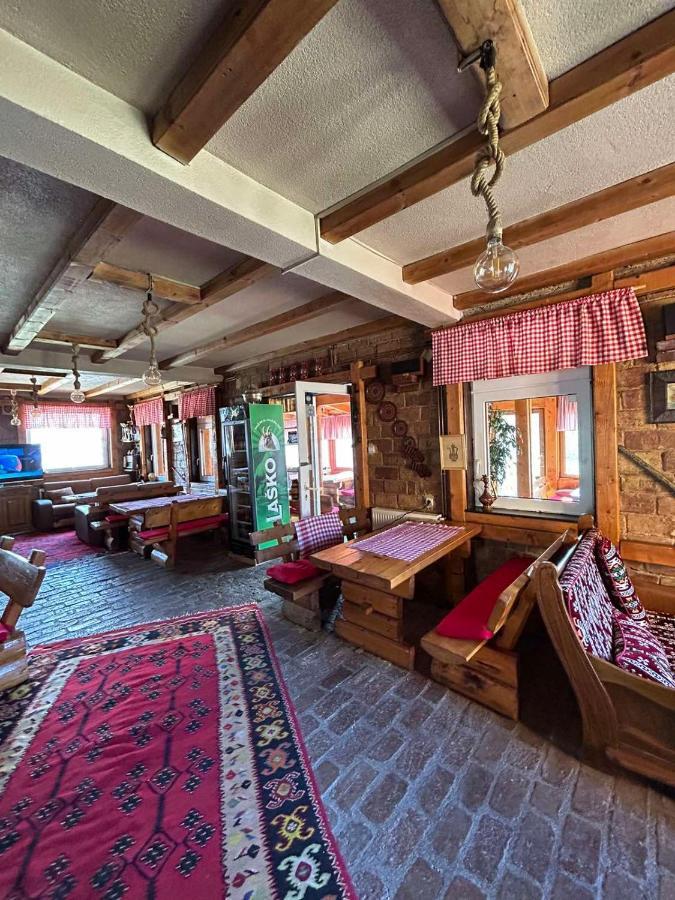 Bed And Breakfast Umoljani Exterior foto
